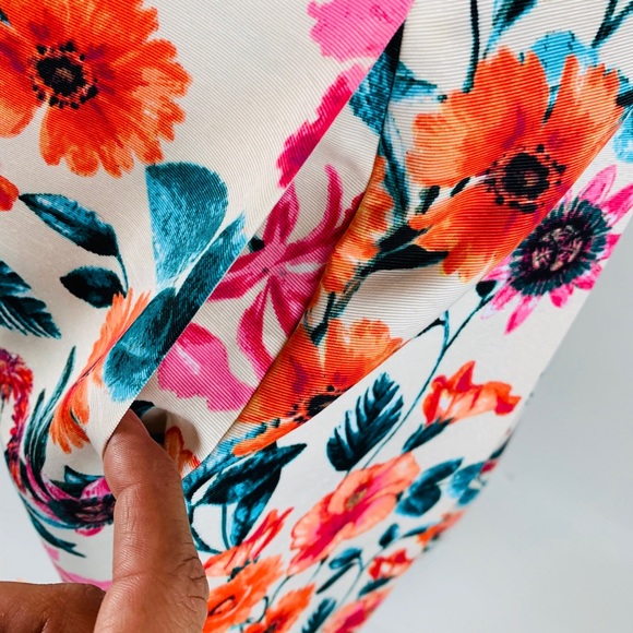 Mixed Print Popover Fit & Flare Dress w/ Pockets - Picture 7 of 8